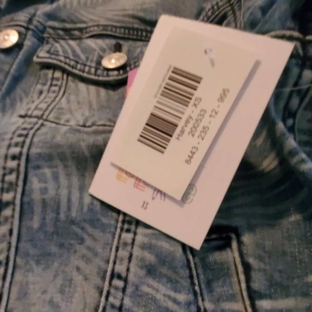 Nwt XS LULAROE HARVEY DENIM JACKET PALM LEAVES - Picture 3 of 5